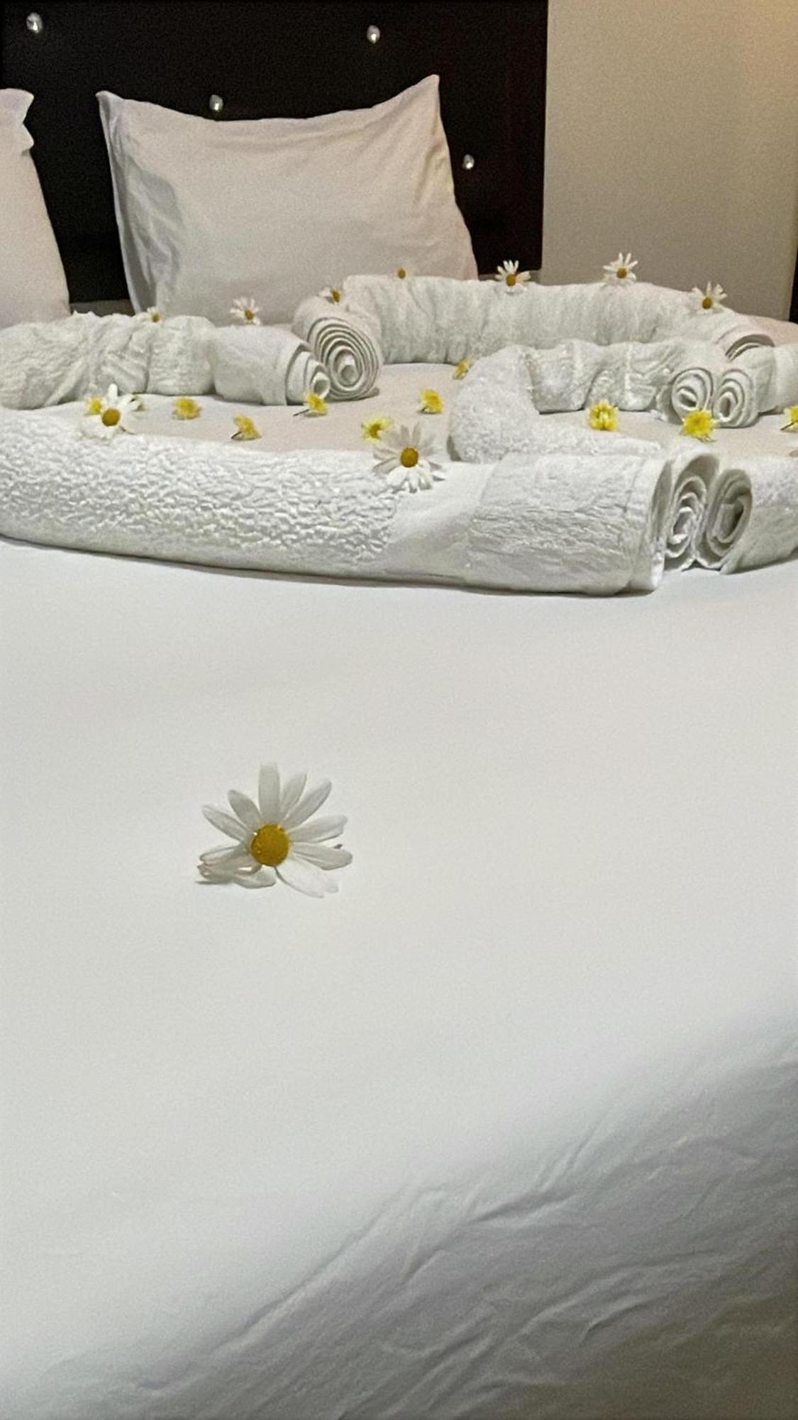Plaza View Hostel At Tayyibah Екстер'єр фото