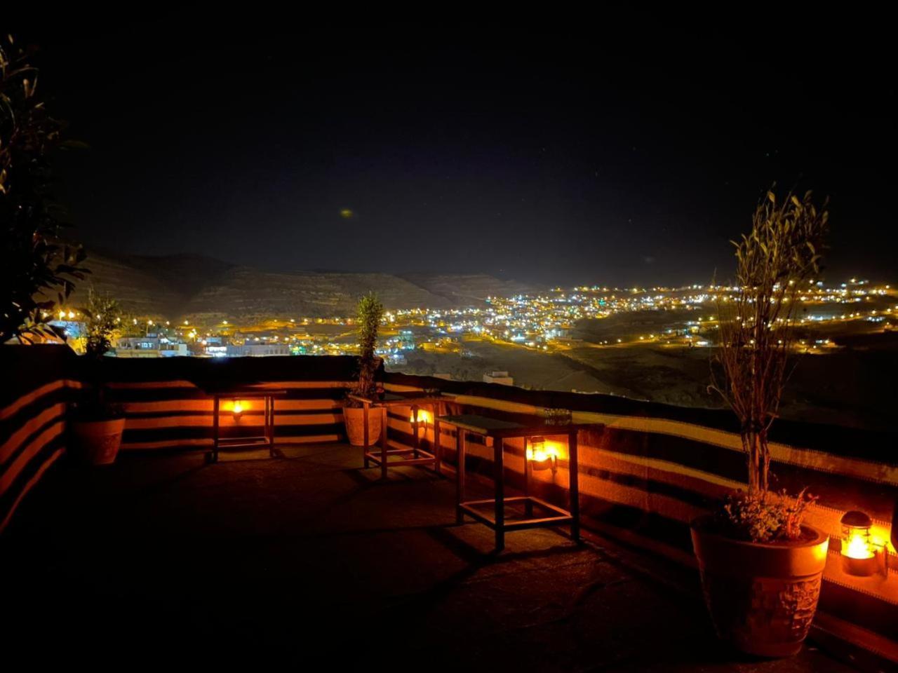 Plaza View Hostel At Tayyibah Екстер'єр фото