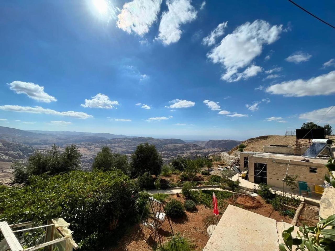 Plaza View Hostel At Tayyibah Екстер'єр фото