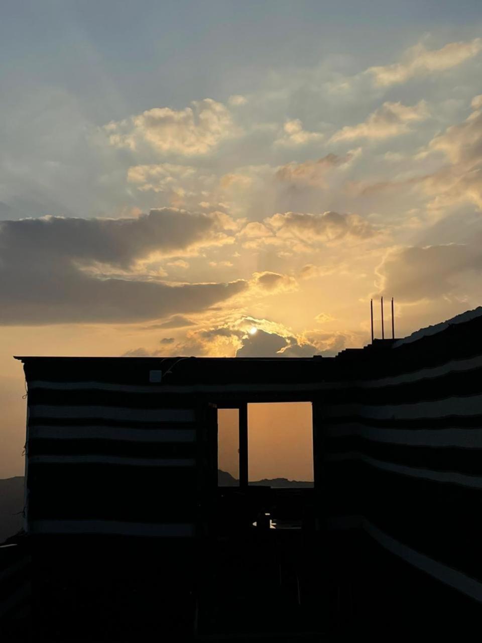 Plaza View Hostel At Tayyibah Екстер'єр фото